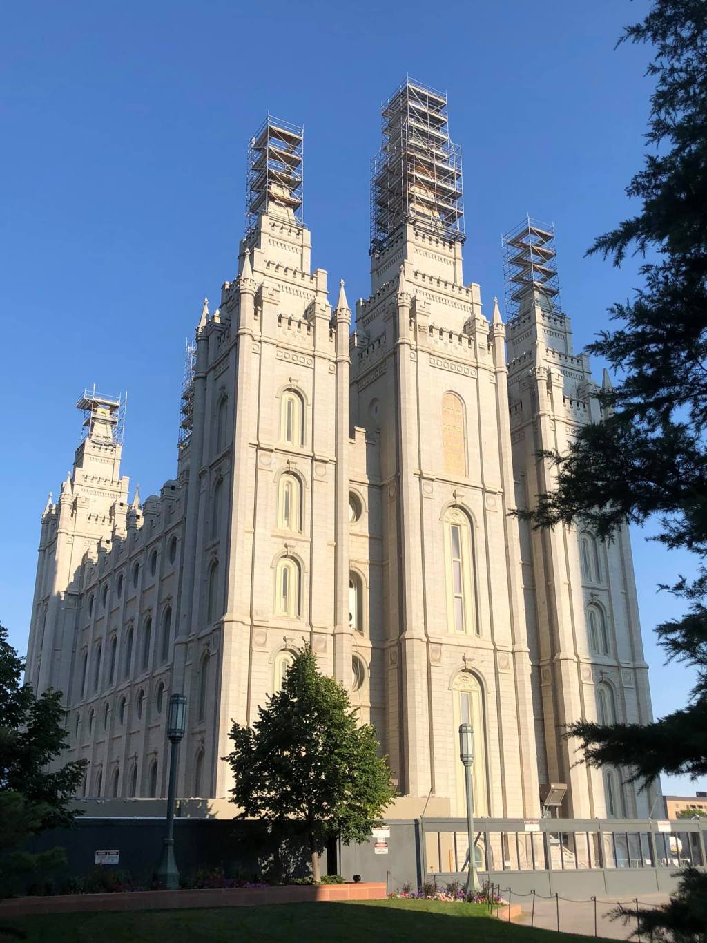 A Family Summertime Roadtrip to Salt Lake&nbsp;City